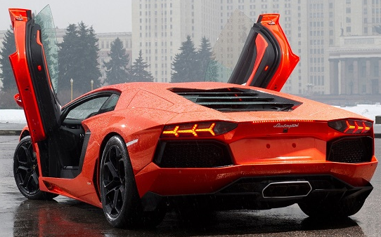 Lamborghini Aventador